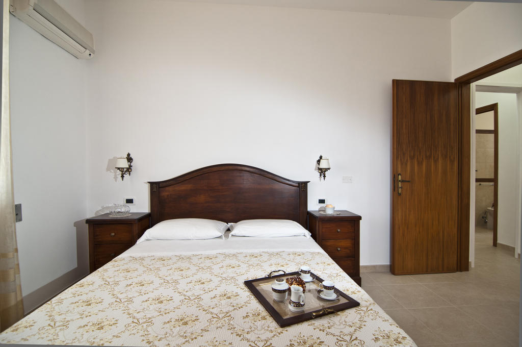 Home Holiday Salento La Scisa Alessano Luaran gambar